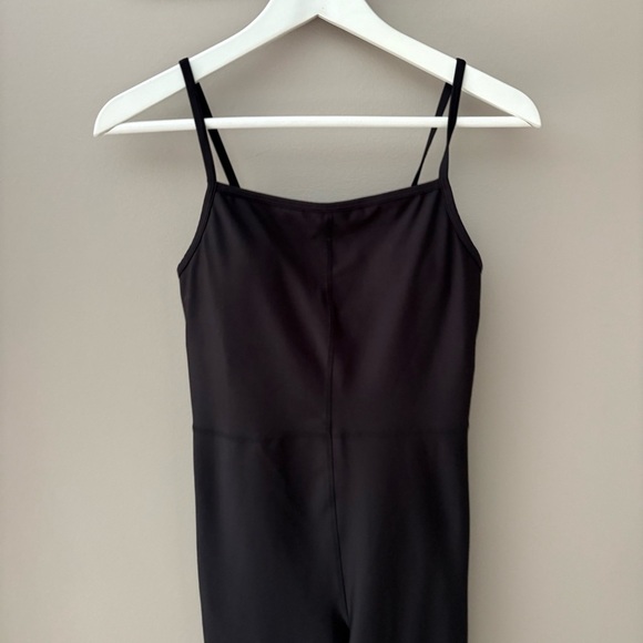 Old Navy Active Powersoft Go-Dry Jumpsuit Black Sz Small - Picture 3 of 9